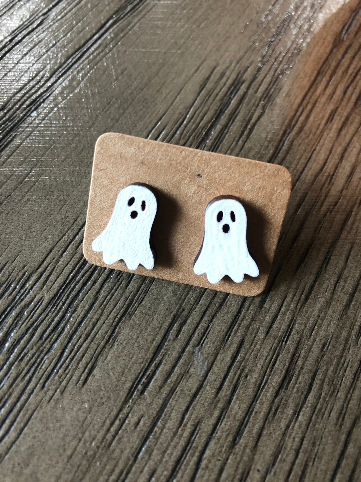 Ghost Halloween Wooden Stud Post Earrings. Boo Stud Earrings. Fall. Halloween Stud Earrings. Gothic Earrings.