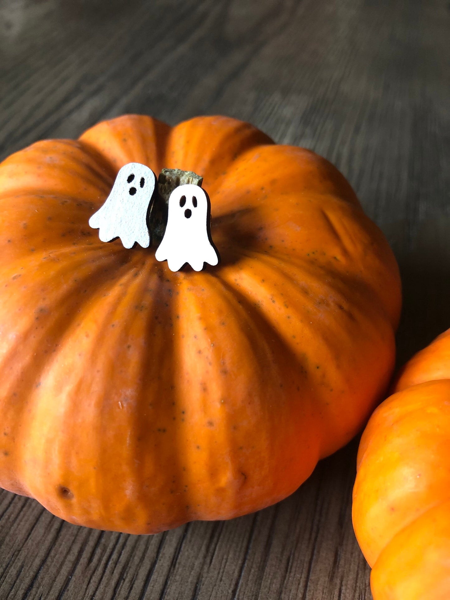 Ghost Halloween Wooden Stud Post Earrings. Boo Stud Earrings. Fall. Halloween Stud Earrings. Gothic Earrings.