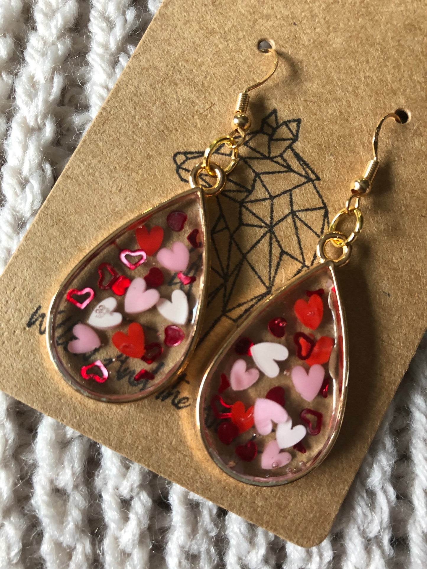 Valentines Day Earrings. Valentine Earrings. Heart Confetti Earrings. Gifts for her. Pink, Red, White Hearts. Resin and Gold Drop Earrings.