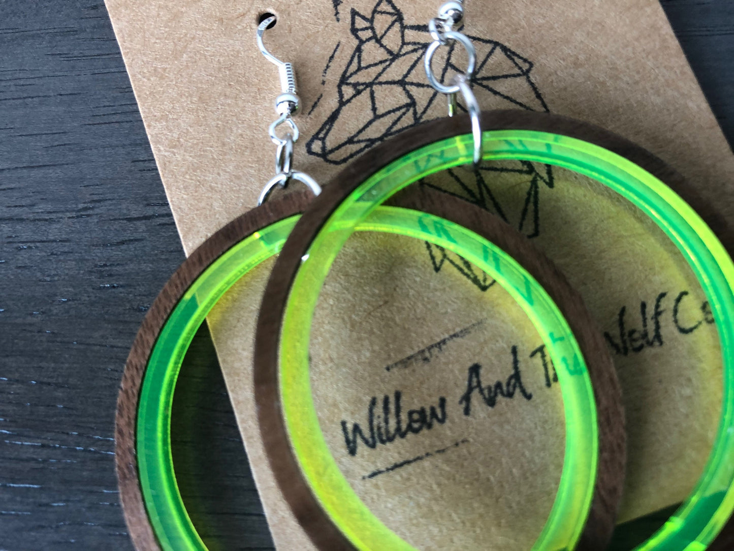 Neon Acrylic and Walnut Hoop Earrings. Indie Aesthetic. Indie Outfit. 90’s inspired Earrings. Fluorescent Pink and Neon Green Hoops.