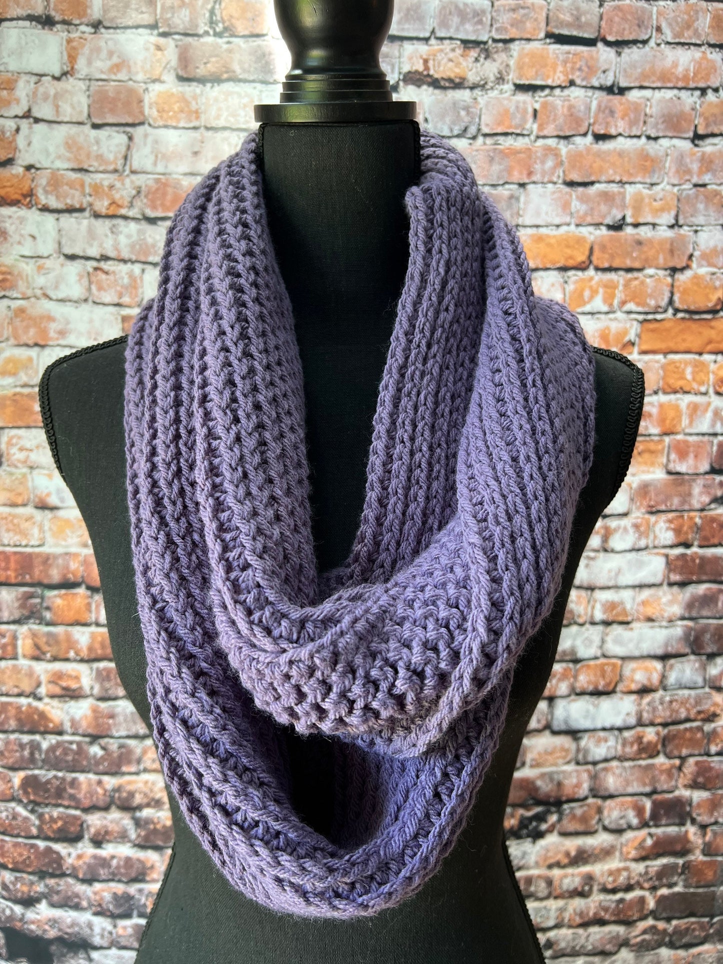The Kathryn Scarf. Knit Scarf. Women’s Ribbed Infinity Scarf. Thick Women's Infinity Scarf. Multiple colors available.