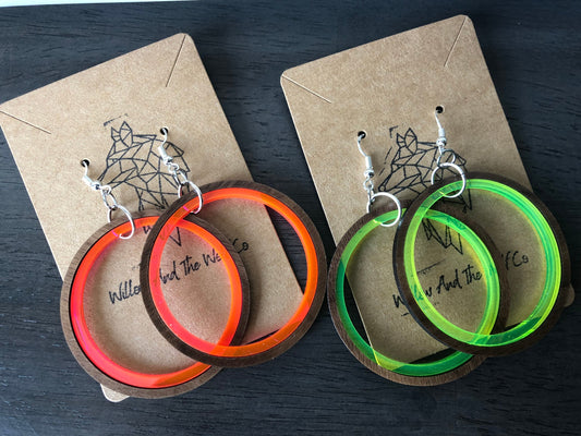 Neon Acrylic and Walnut Hoop Earrings. Indie Aesthetic. Indie Outfit. 90’s inspired Earrings. Fluorescent Pink and Neon Green Hoops.