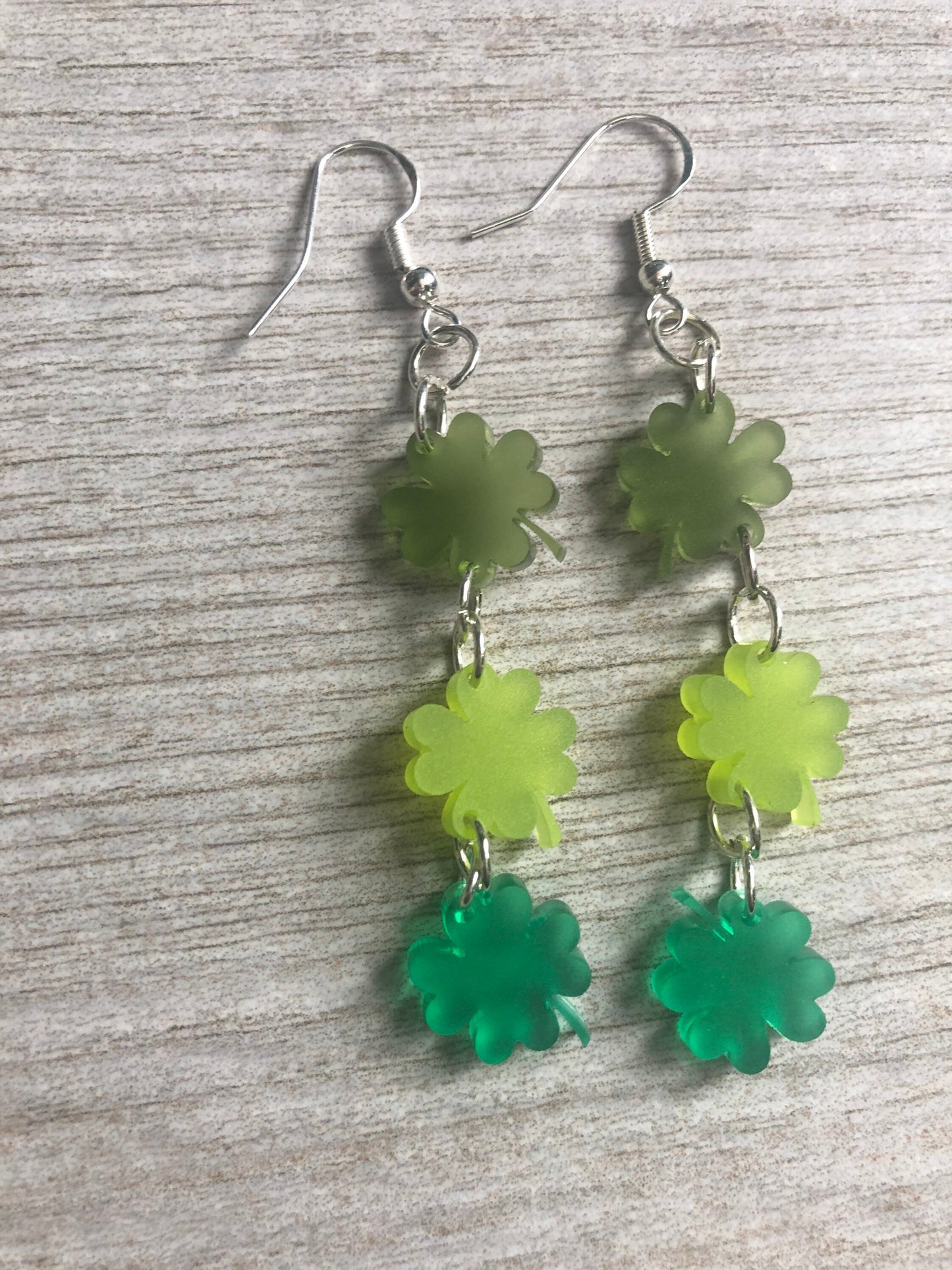 Dangle Shamrock Earrings. St Patrick’s Day Earrings. Green Clover earrings.