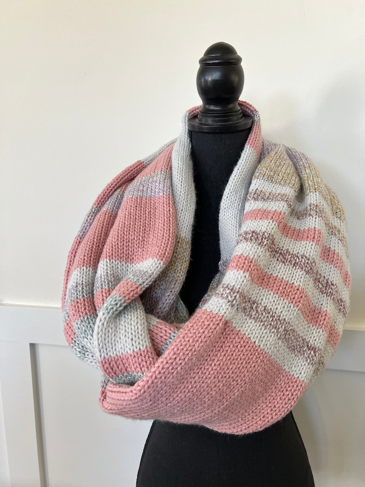 Oversized Women’s Knit Scarf. Taylor Scarf. Blanket Scarf. Knit Cowl